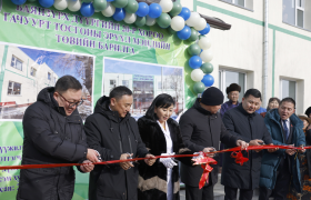 Гачуурт тосгоны Эрүүл мэндийн төвийн нээлтэд УИХ-ын гишүүн Ж.Чинбүрэн оролцов