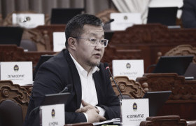 Ж.Золжаргал: Сонгуулиар ашигласан СтарЛинк төхөөрөмжүүдийг орон нутгийн 25 сургуульд хуваариллаа