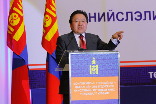 Ерөнхийлөгч зангиагүй уулзана