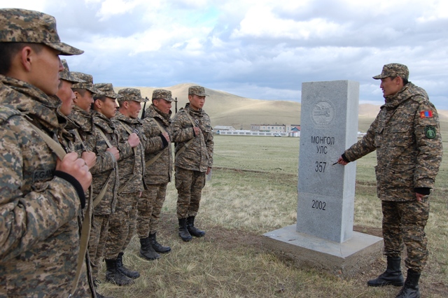 Монгол Улсын хилийн тухай хуулийн төслийг хоёр дахь хэлэлцүүлэгт шилжүүллээ