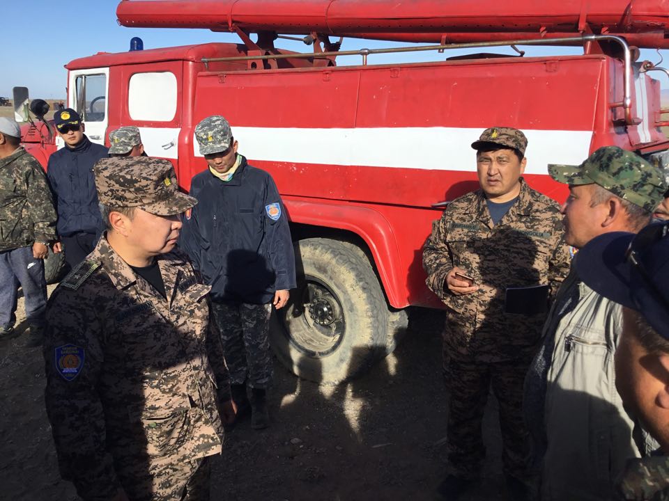 Гамшгаас хамгаалах иж бүрэн сургуулийн бэлтгэлийг хангаж байна