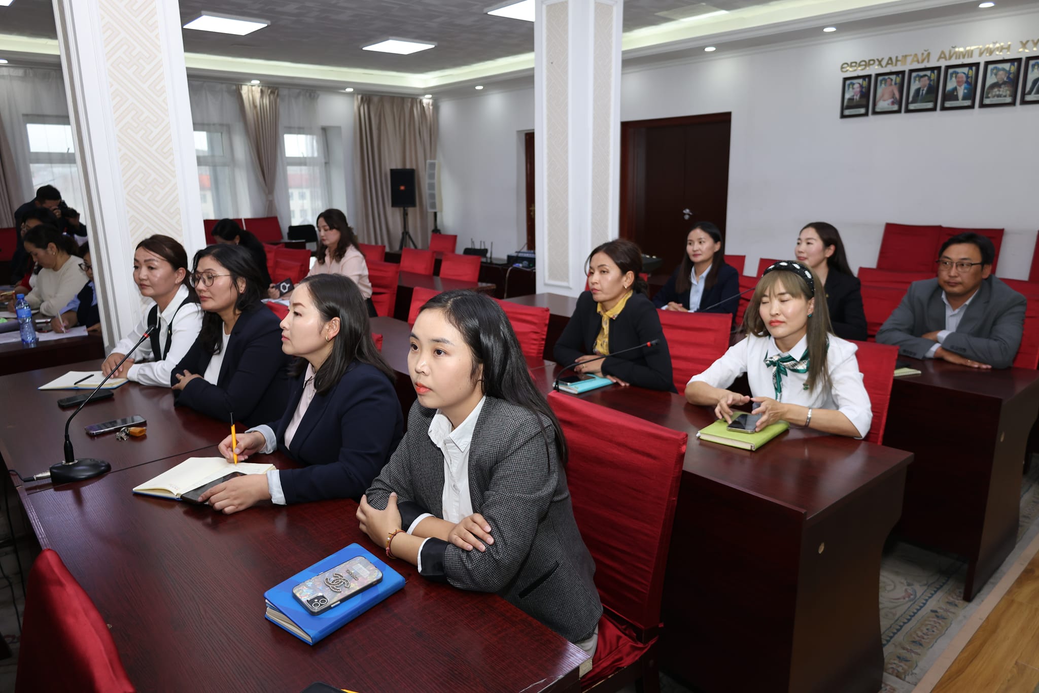 БОУАӨ-ИЙН САЙД С.ОДОНТУЯА ӨВӨРХАНГАЙ АЙМАГТ АЖИЛЛАЛАА